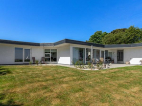 Holiday Home Helja - 125m from the sea by Interhome Hals